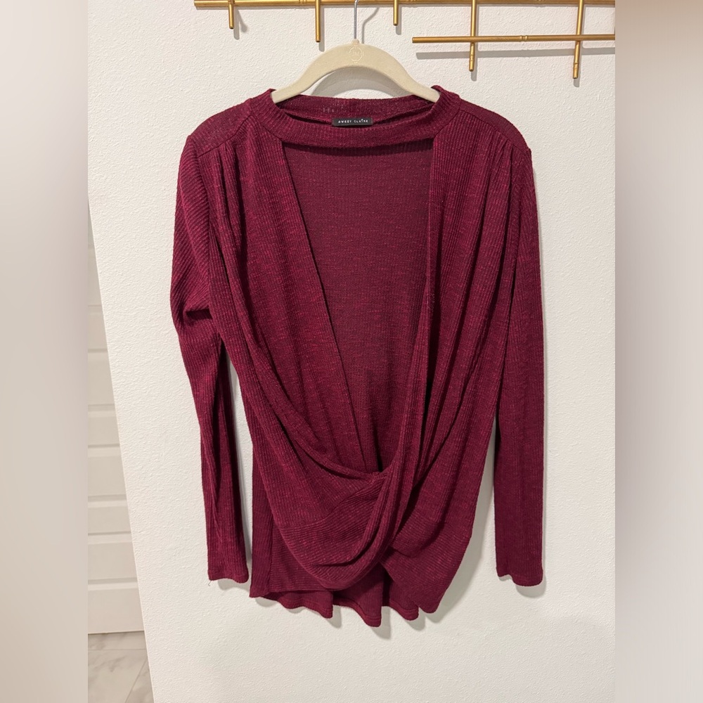 Sweet Claire, size medium, maroon long sleeve